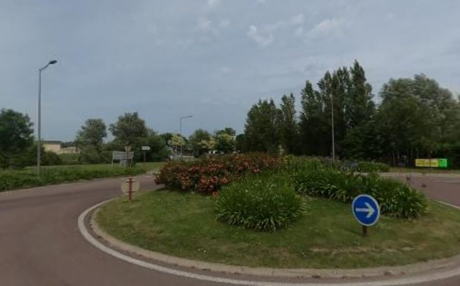 Vue du Rond-point anonyme n°223461864