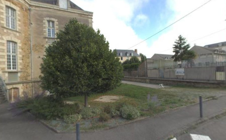 Vue du Rond-point anonyme n°224085682