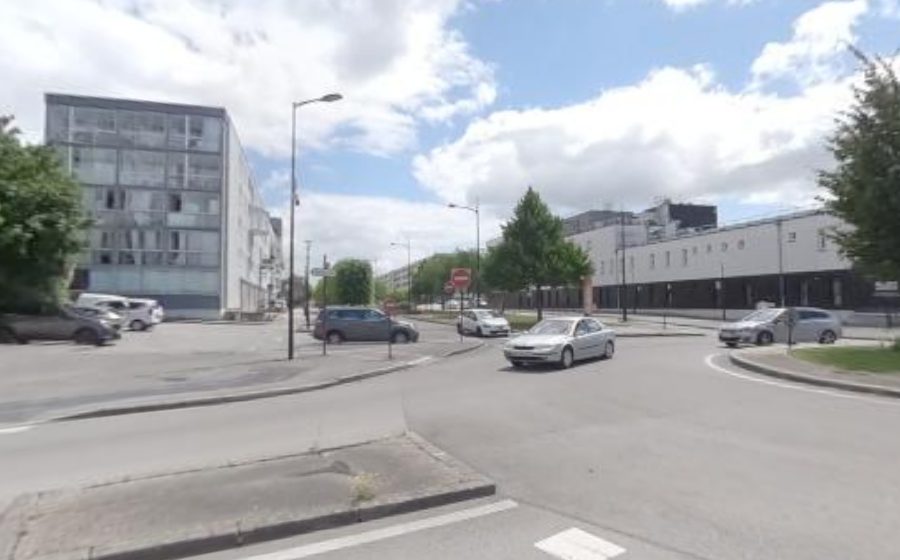 Vue du Rond-point anonyme n°224208963