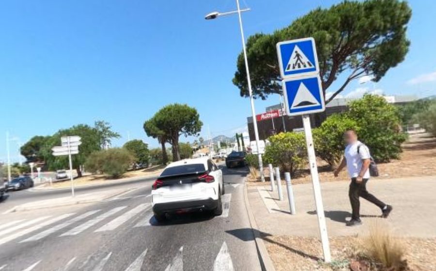 Vue du Rond-point anonyme n°224919684
