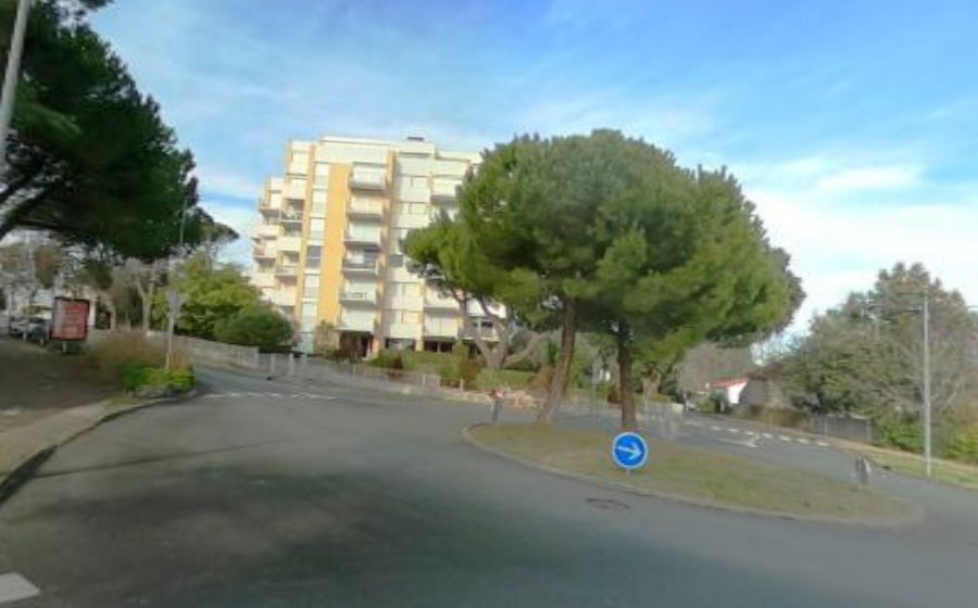 Vue du Rond-point anonyme n°224925186