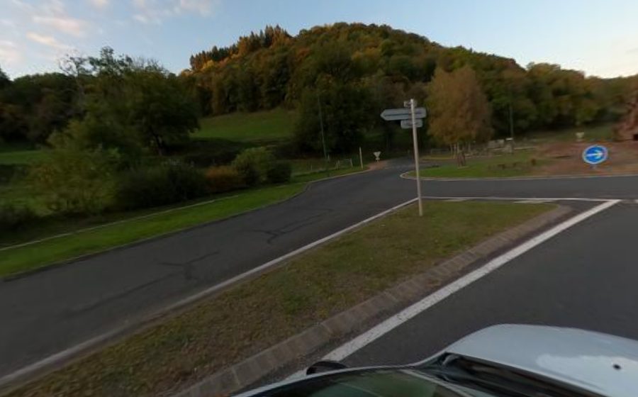 Vue du Rond-point anonyme n°226664346