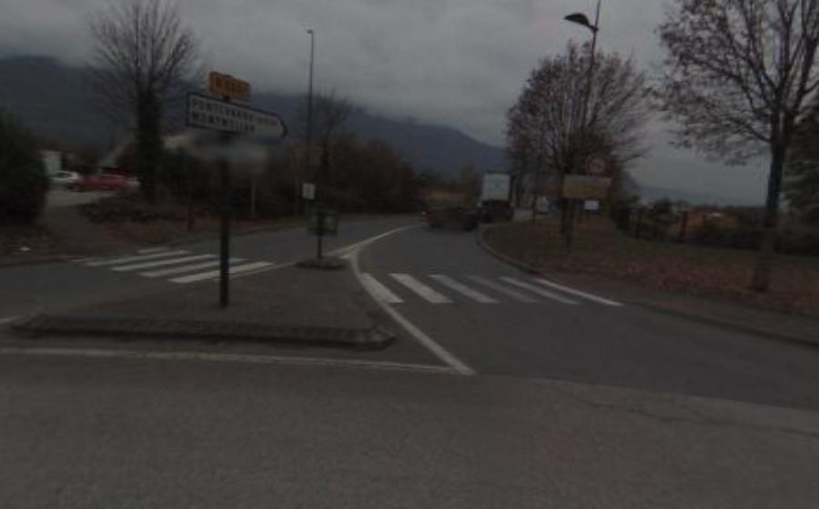 Vue du Rond-point anonyme n°230053182