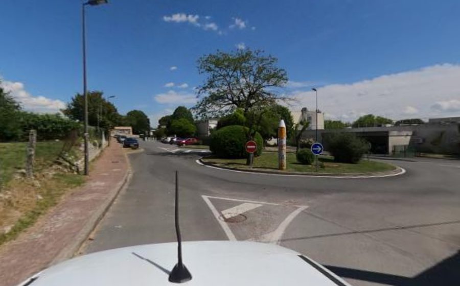 Vue du Rond-point anonyme n°230299204