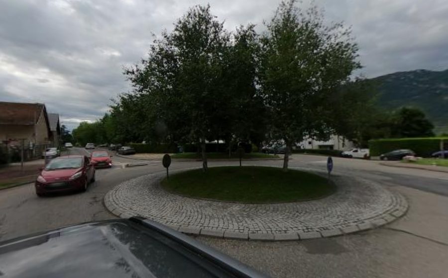 Vue du Rond-point anonyme n°23083343
