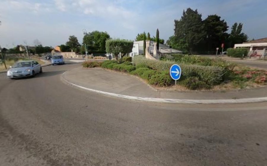 Vue du Rond-point anonyme n°231038013