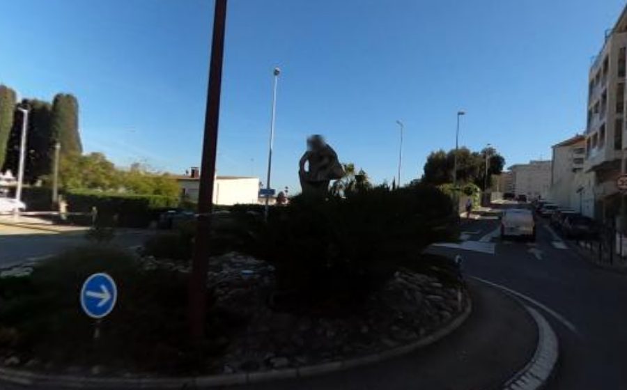 Vue du Rond-point anonyme n°23134699
