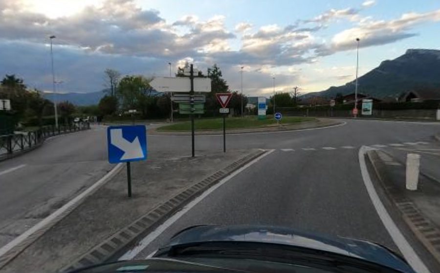 Vue du Rond-point anonyme n°23153061