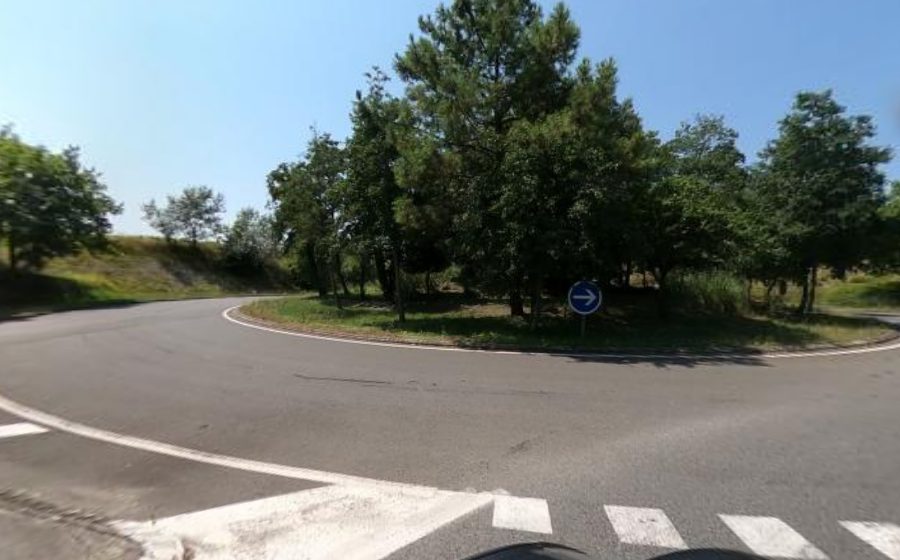 Vue du Rond-point anonyme n°231569818