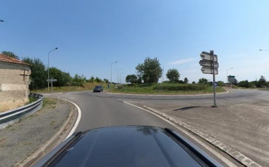 Vue du Rond-point anonyme n°231569834