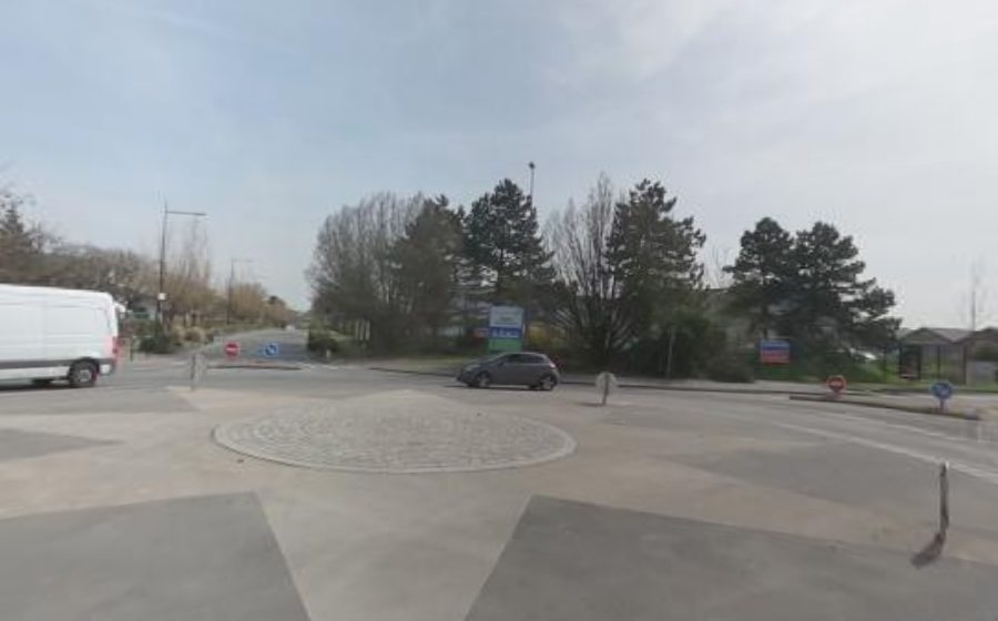 Vue du Rond-point anonyme n°231619218