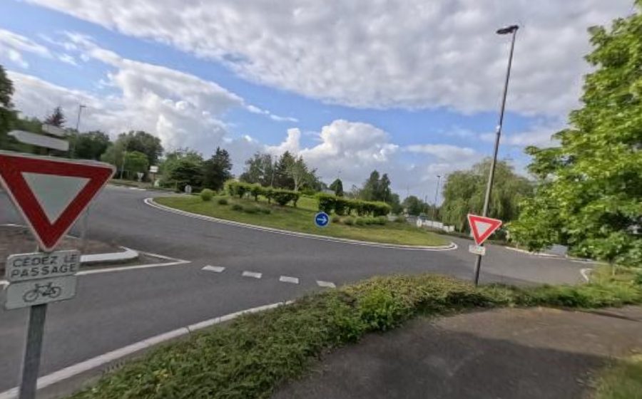 Vue du Rond-point anonyme n°23283218