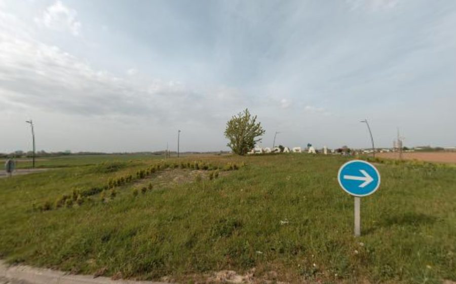 Vue du Rond-point anonyme n°233039072