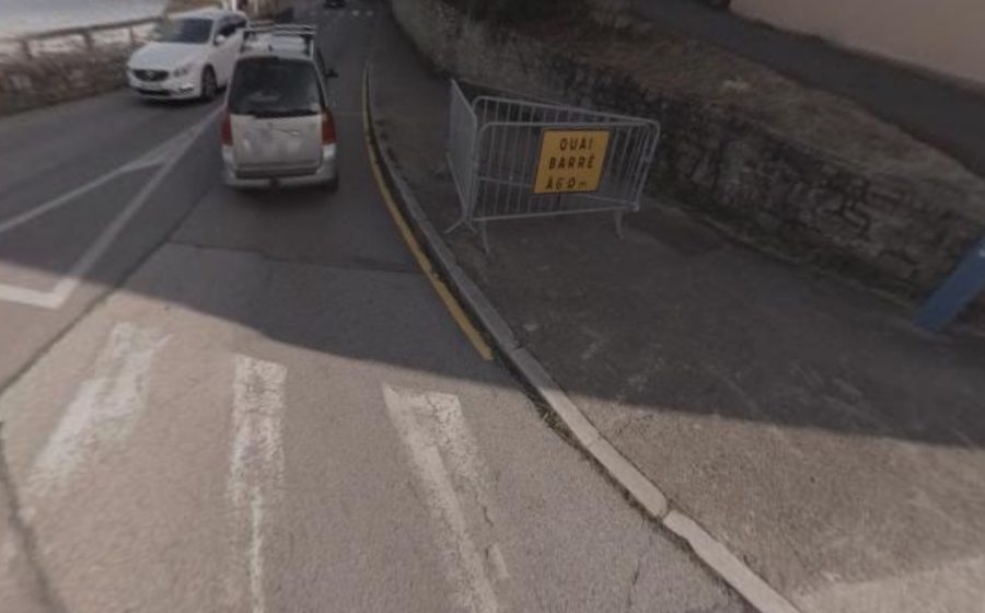 Vue du Rond-point anonyme n°233749430