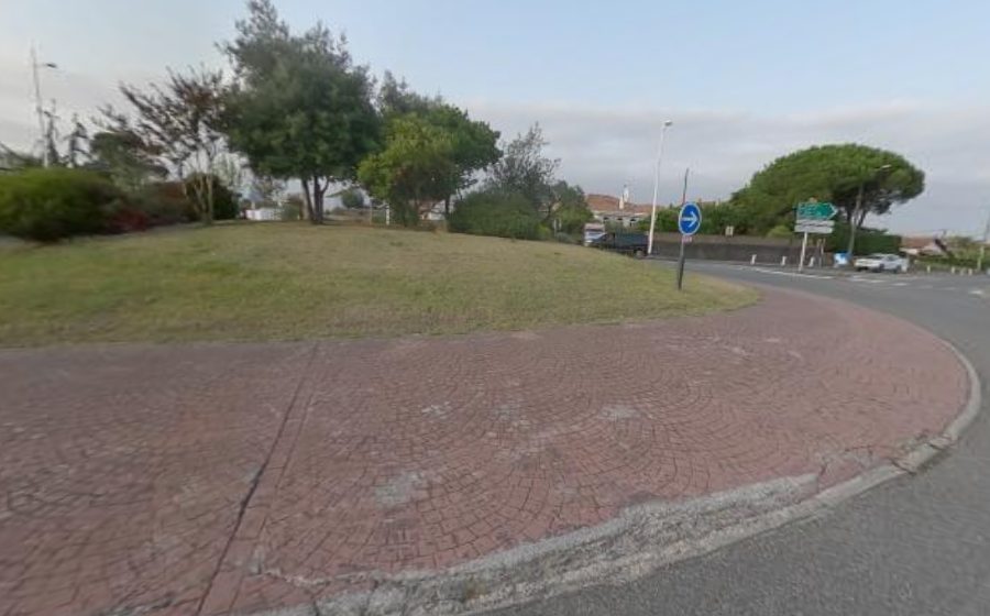 Vue du Rond-point anonyme n°23412281