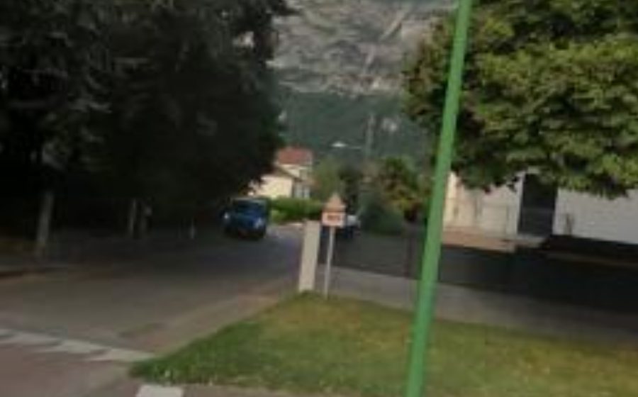 Vue du Rond-point anonyme n°23420483
