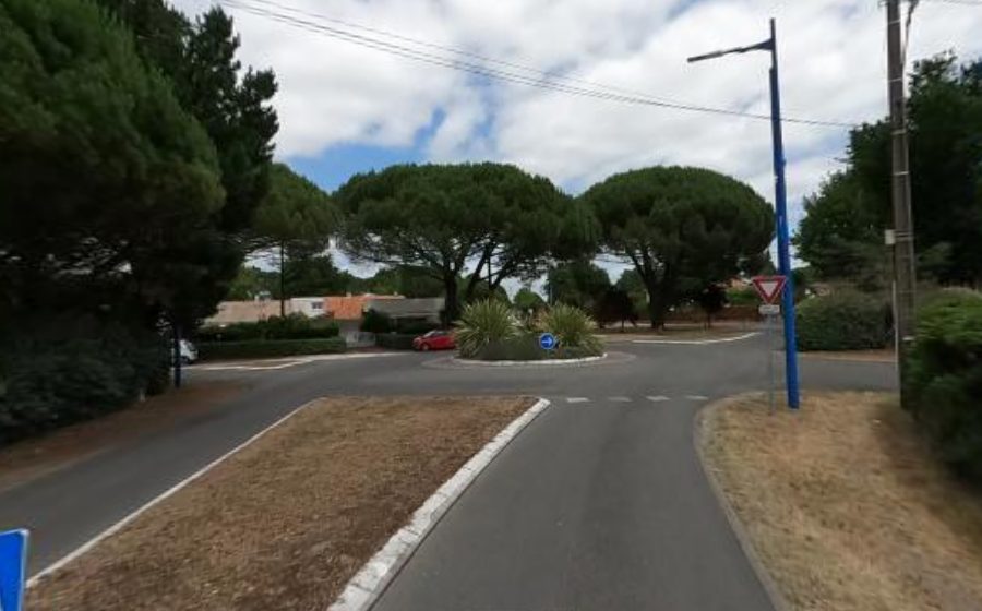 Vue du Rond-point anonyme n°234542317