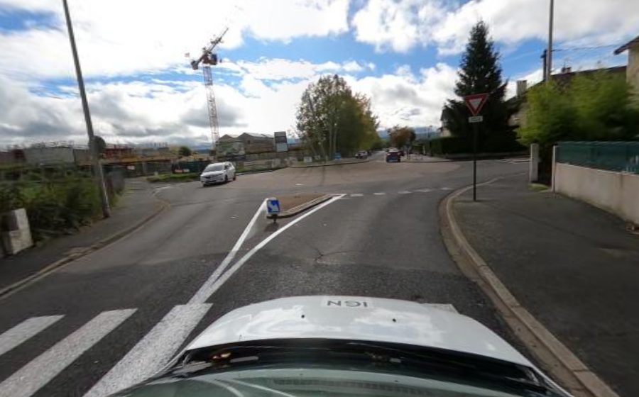 Vue du Rond-point anonyme n°235164759