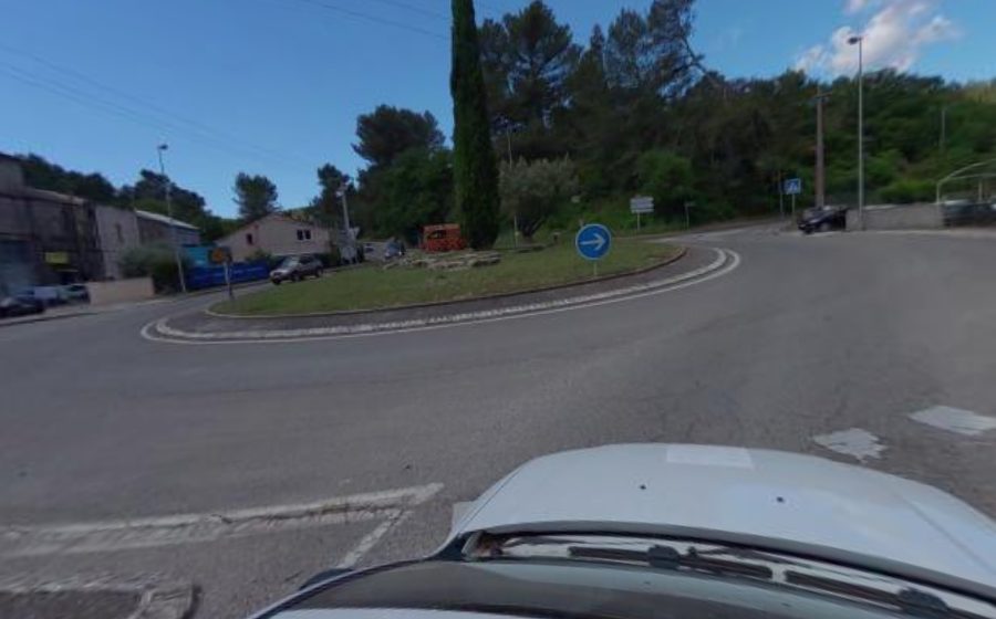 Vue du Rond-Point de Valdonne