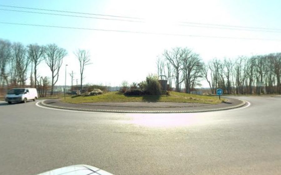 Vue du Rond-point anonyme n°236287746
