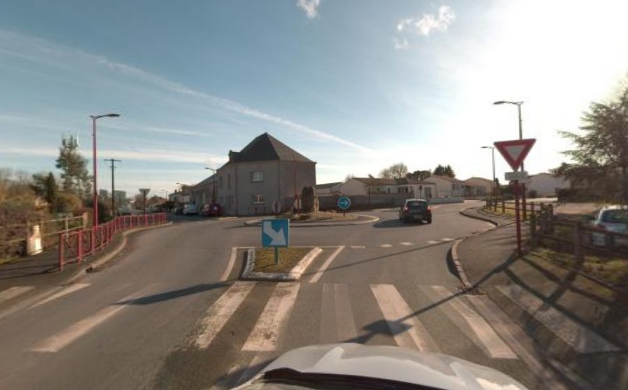 Vue du Rond-point anonyme n°236522930