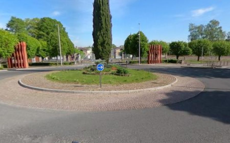 Vue du Rond-point anonyme n°23708490
