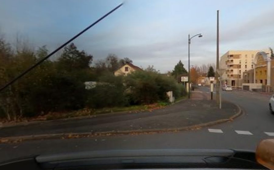 Vue du Rond-point anonyme n°23710534