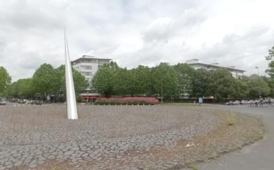 Vue du Rond-Point Centre de la Terre