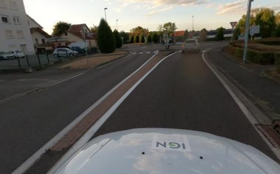 Vue du Rond-point anonyme n°23751343
