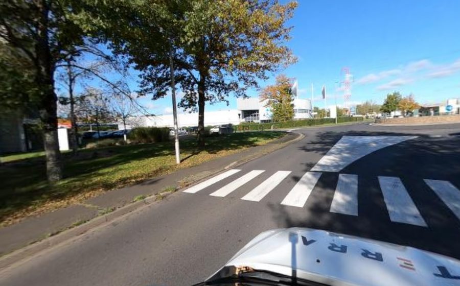 Vue du Rond-point anonyme n°237531733
