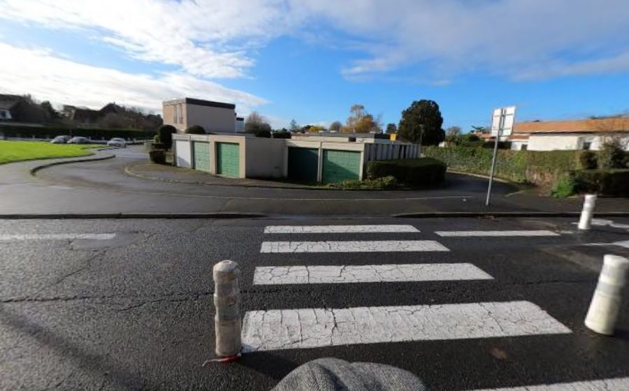 Vue du Rond-point anonyme n°238162922