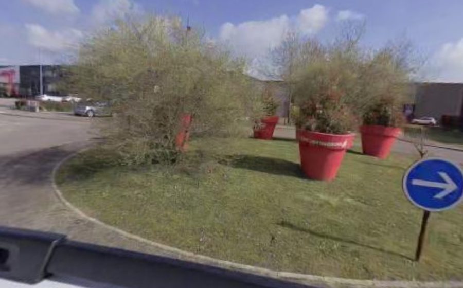 Vue du Rond-point anonyme n°238756124