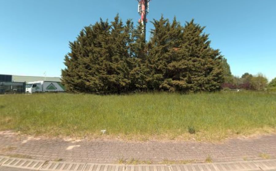 Vue du Rond-point anonyme n°238901751