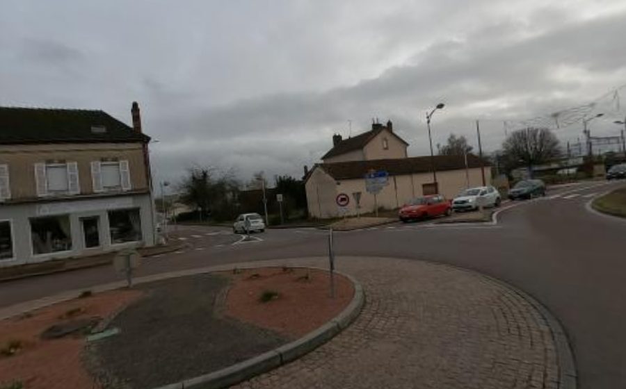 Vue du Rond-point anonyme n°23981104