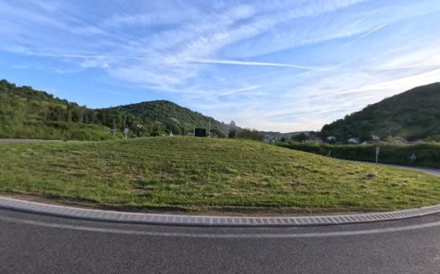 Vue du Rond-point anonyme n°240131313
