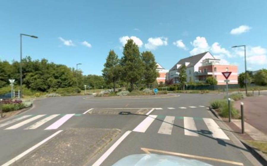 Vue du Rond-point anonyme n°242283490