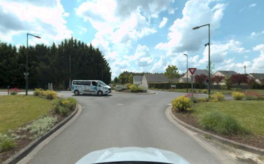 Vue du Rond-point anonyme n°242283491