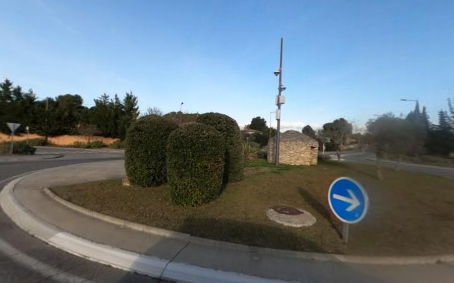 Vue du Rond-point anonyme n°242867460