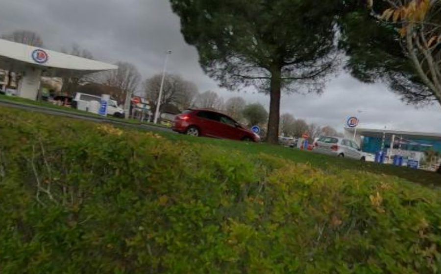 Vue du Rond-point anonyme n°24434181