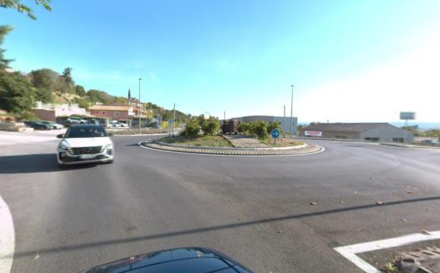 Vue du Rond-point anonyme n°24451873