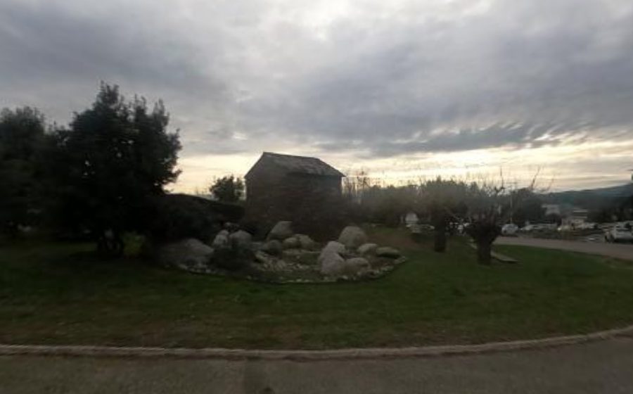 Vue du Rond-point anonyme n°24452647
