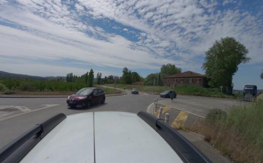 Vue du Rond-point anonyme n°24471218