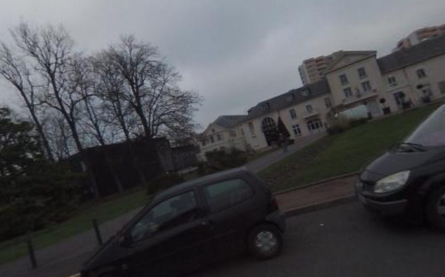 Vue du Rond-Point du 8 Mai 1945