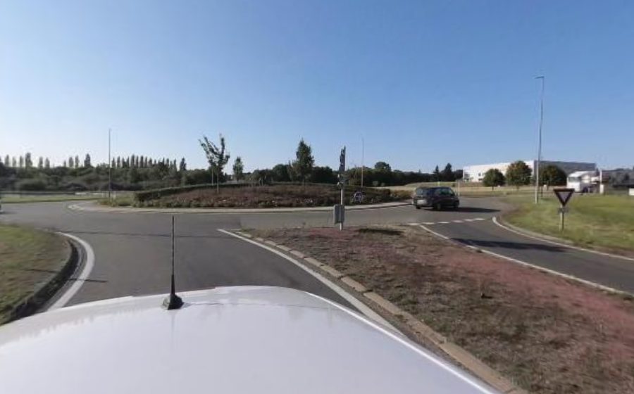 Vue du Rond-point anonyme n°24578404