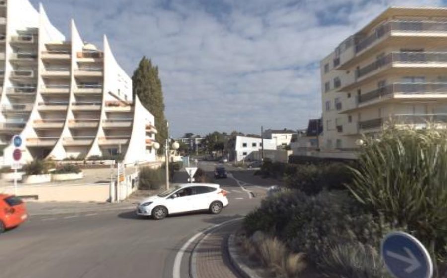 Vue du Rond-point anonyme n°24676464