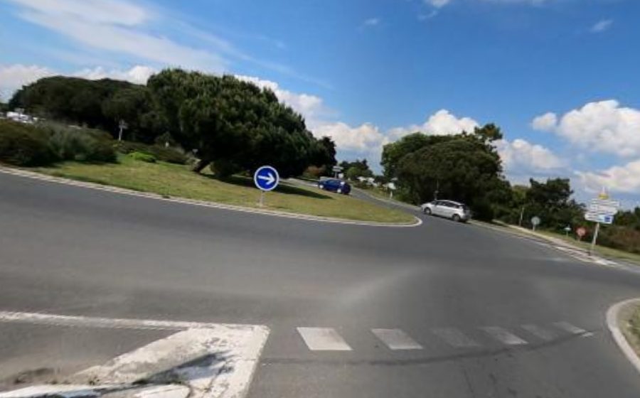 Vue du Rond-point anonyme n°24686959
