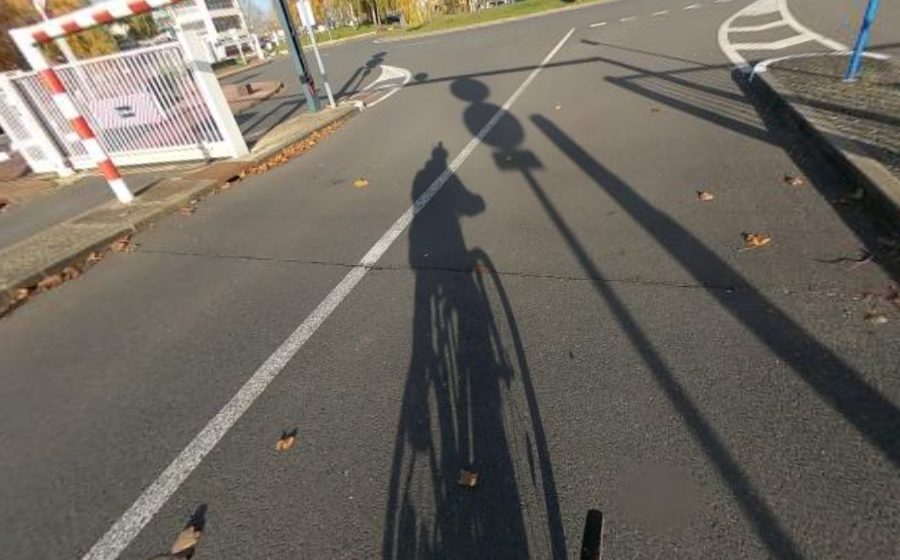 Vue du Rond-point anonyme n°247036615