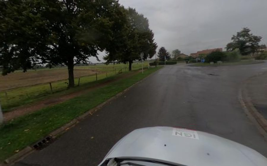 Vue du Rond-point anonyme n°24831227