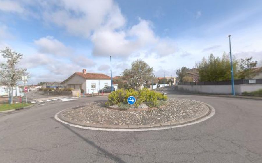 Vue du Rond-point anonyme n°24859965