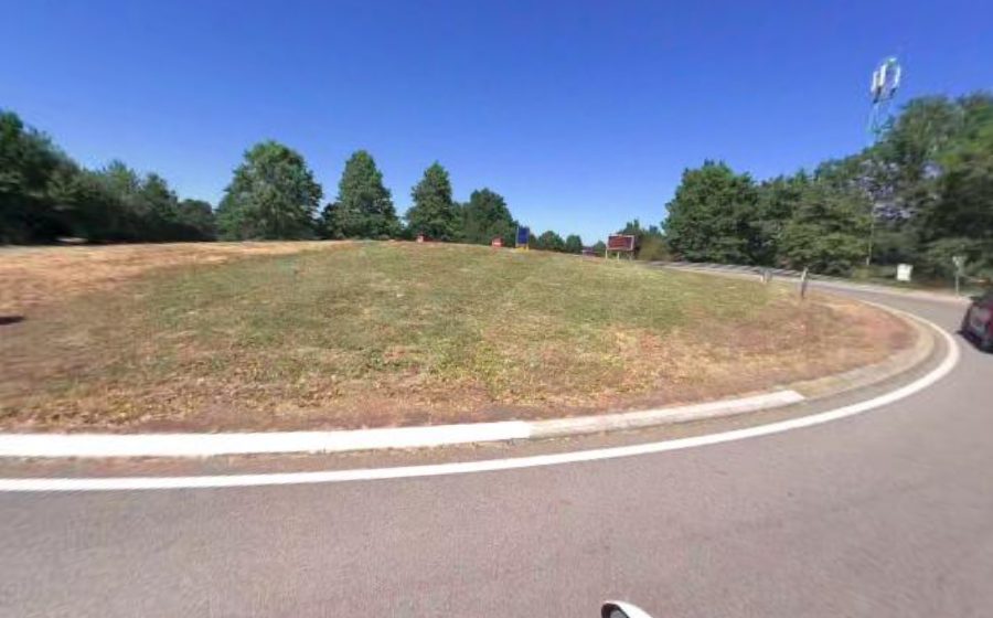 Vue du Rond-point anonyme n°25154763